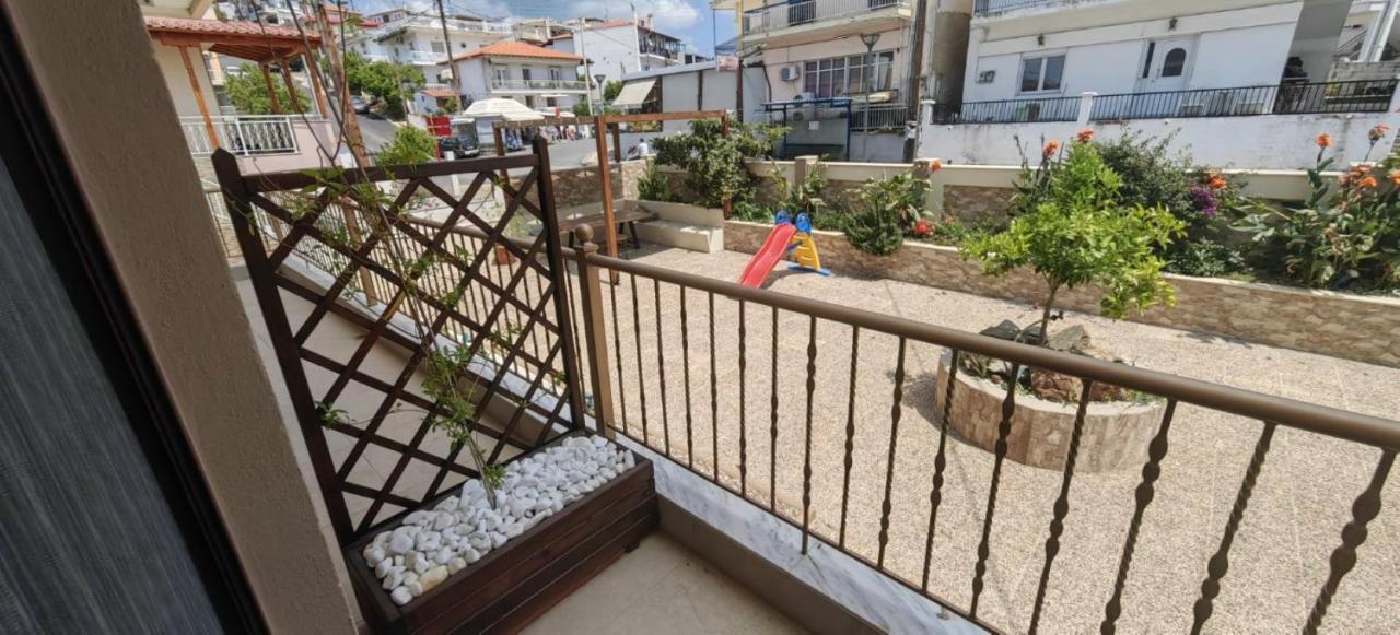 Vila Theasis1 Neos Marmaras Exteriér fotografie